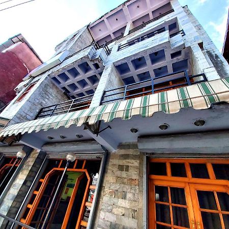 Hotel Radhe Continental Nainital Ngoại thất bức ảnh