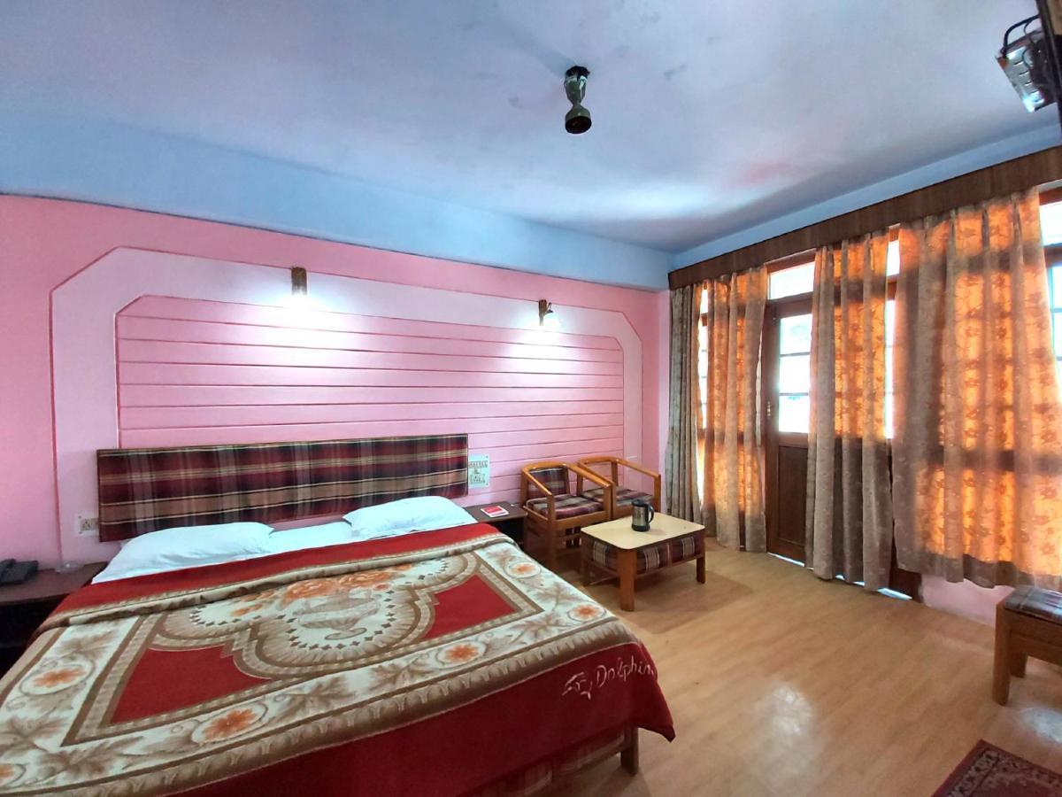 Hotel Radhe Continental Nainital Ngoại thất bức ảnh