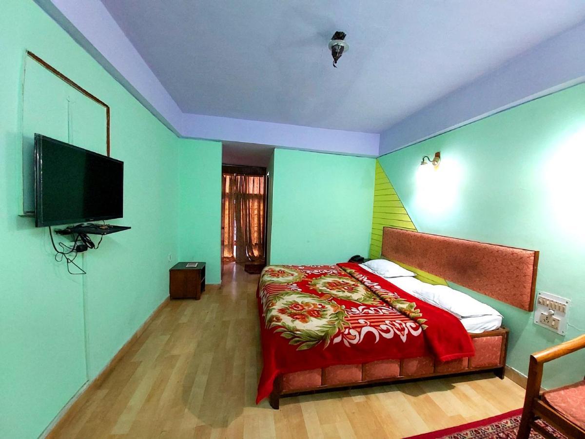 Hotel Radhe Continental Nainital Ngoại thất bức ảnh
